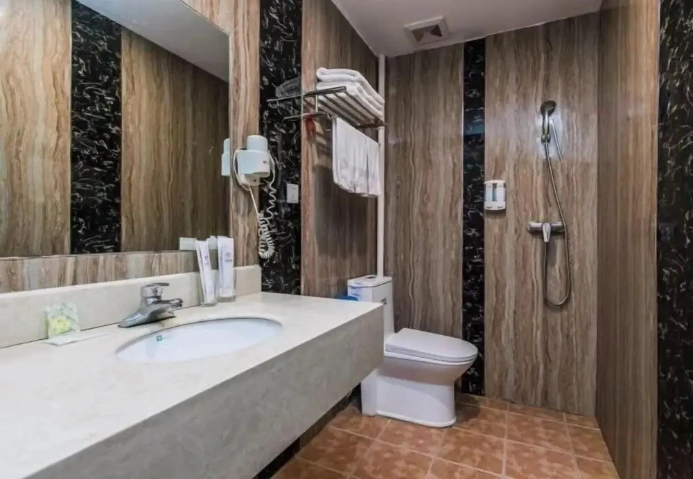 Jiufu Express Hotel