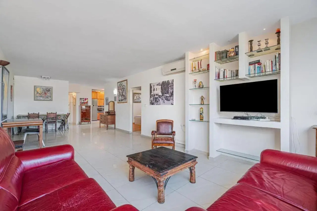 2BR - 2 12 Hei be-Iyar St Tel aviv