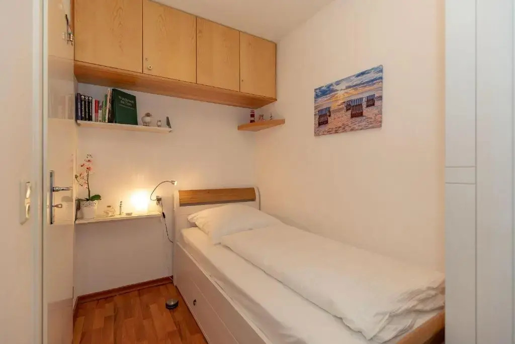 Haus-Meeresblick-Wohnung-4-09-99