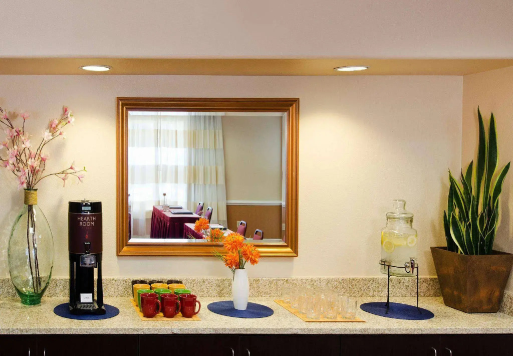 Sonesta ES Suites Reno