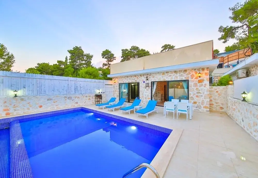 Villa Stone