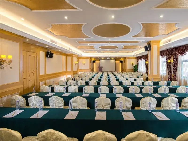 Vienna International Hotel Huazhou East Beijing Road