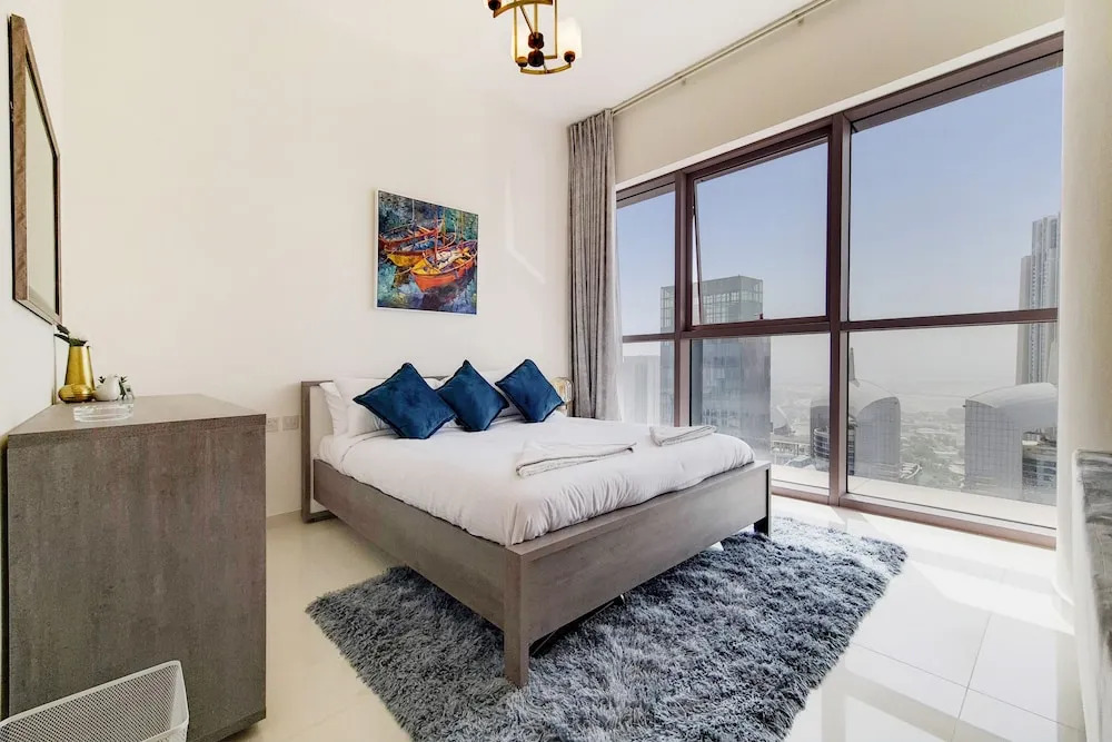 GreenFuture - Downtown View, High Rise Luxurious Studio
