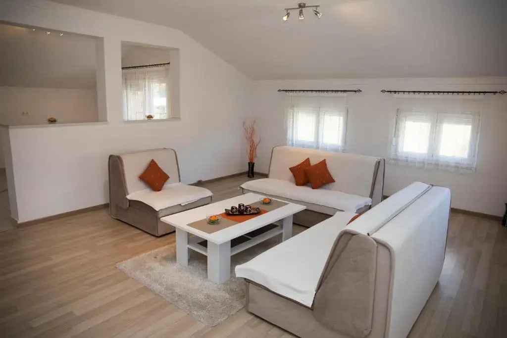 Agnesa Guest House Blagaj