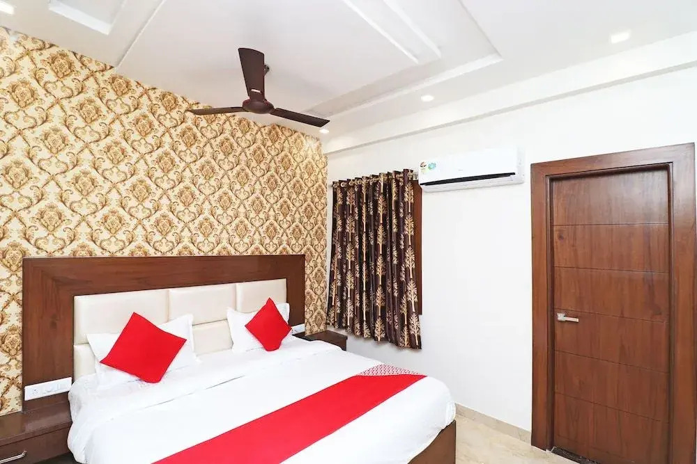 OYO 29175 Hotel Rp 74