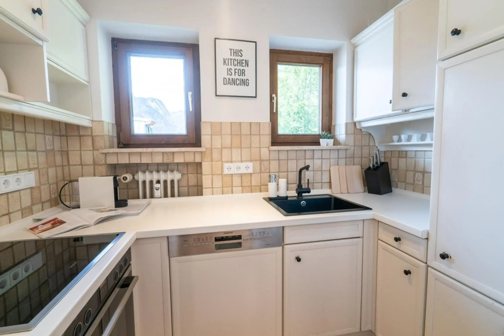 Appartement Partenkirchen - 3-Zimmer mit Panorama-Balkon - Bestlage am Fuß des Berges