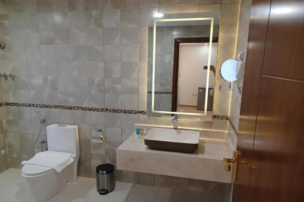 Golden Elite Hotel