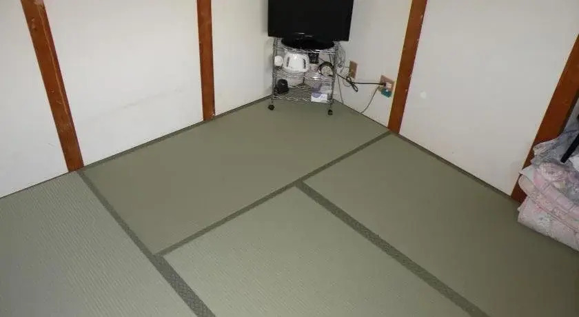 Business Hotel Minshuku Minato