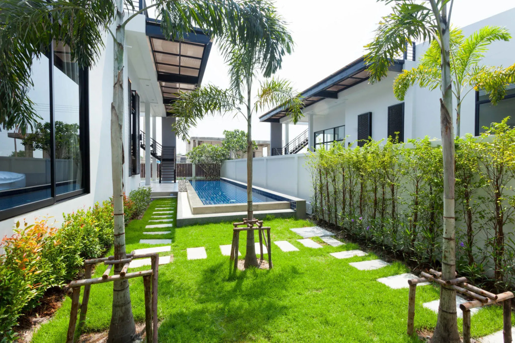 WE by Sirin Pool Villa Huahin