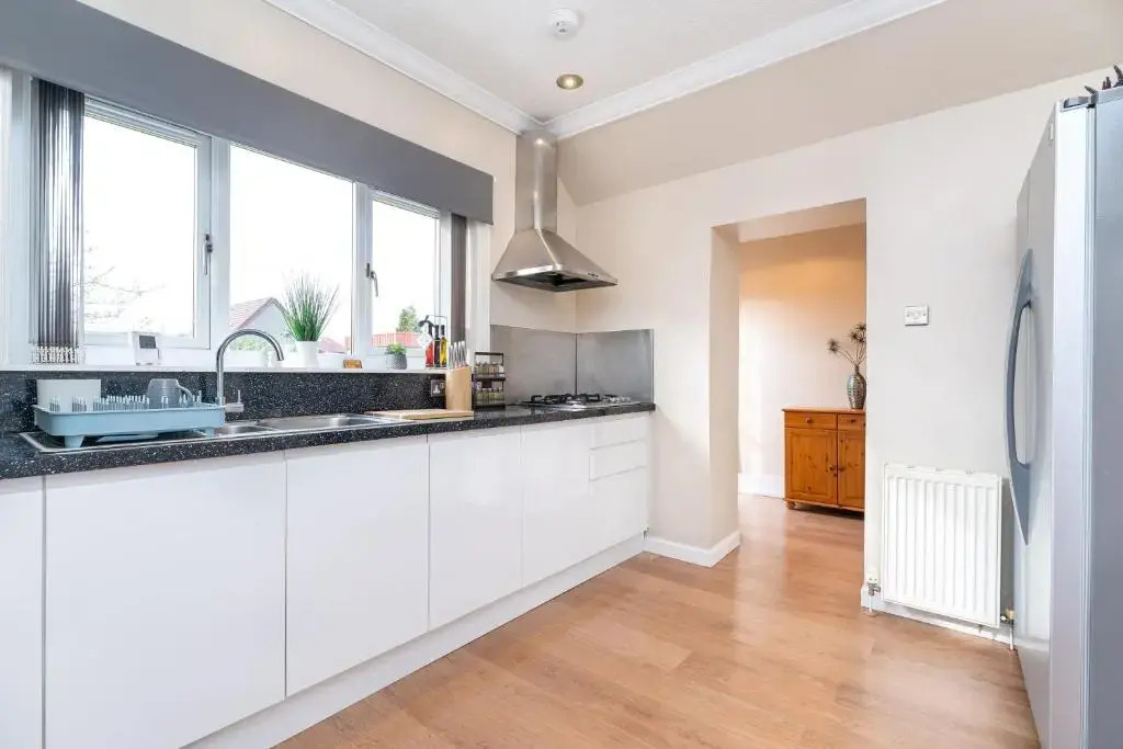 NEW Four Bedroom House - all rooms ensuite
