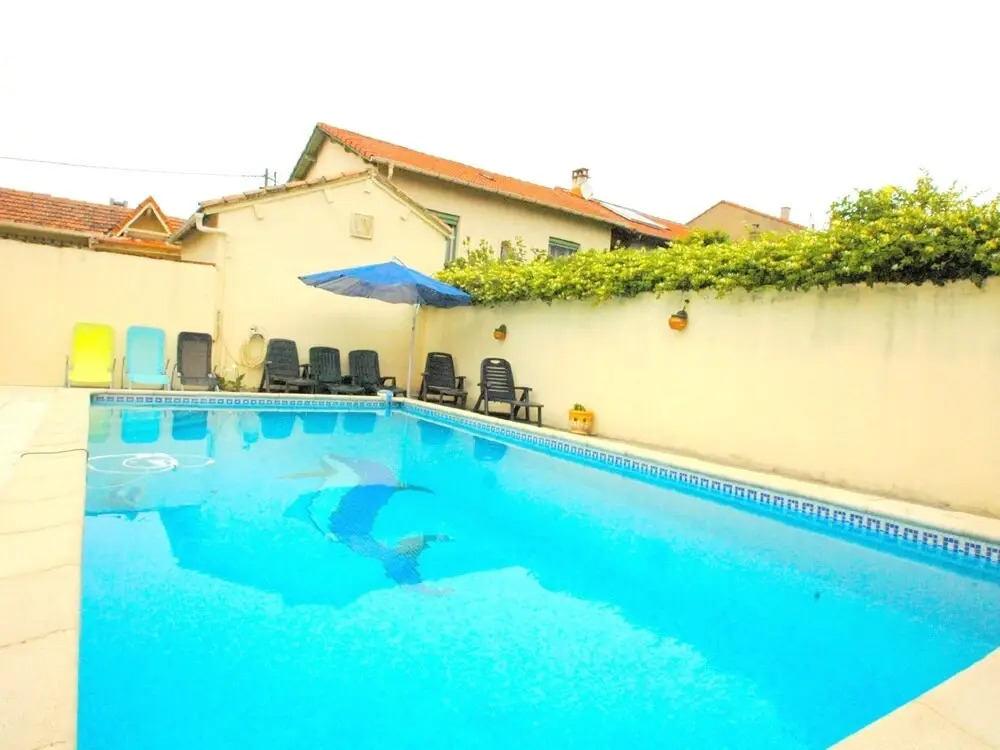 Holiday Home Near the Historic Center of Avignon