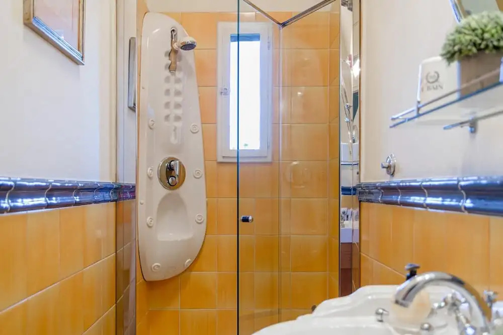 Casa Emy in Lucca With 3 Bedrooms and 2 Bathrooms