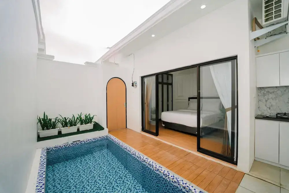 Marina Villa 1