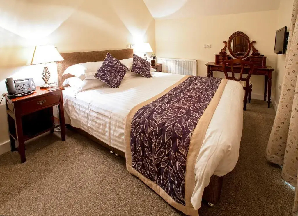 The Bishops Table Hotel