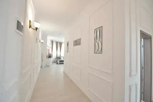 AMADEUS RESIDENCE