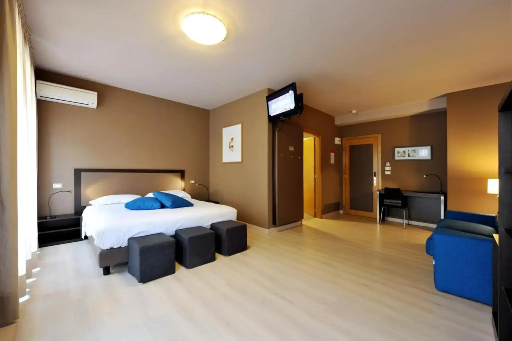 M14 Hotel & Spa