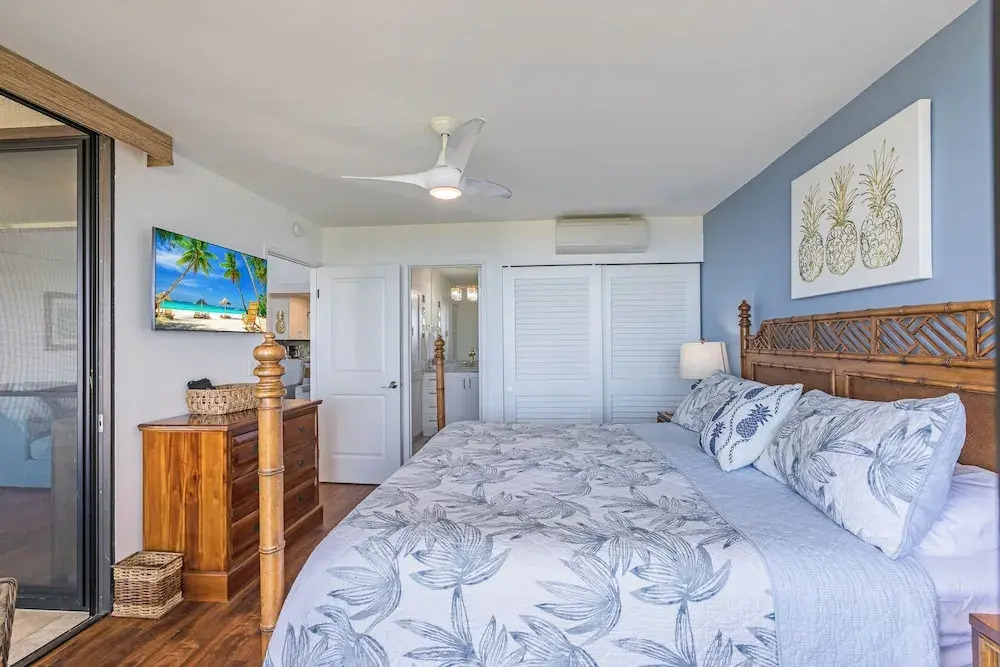 Country Club Villas #340 condo