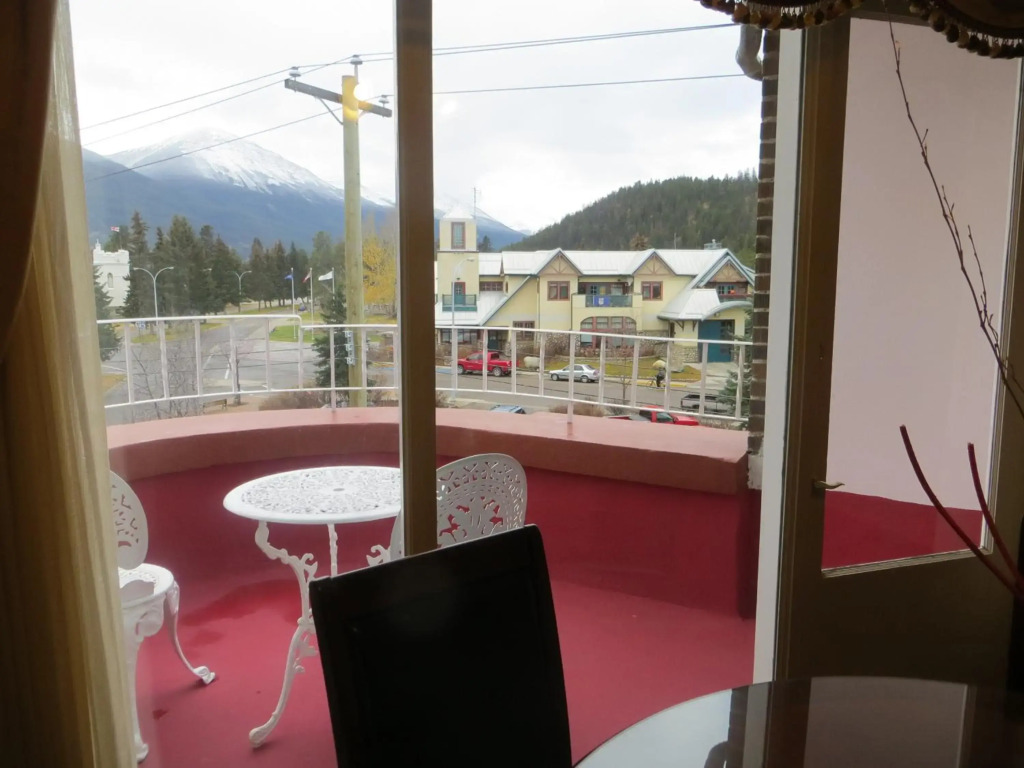 Athabasca Hotel