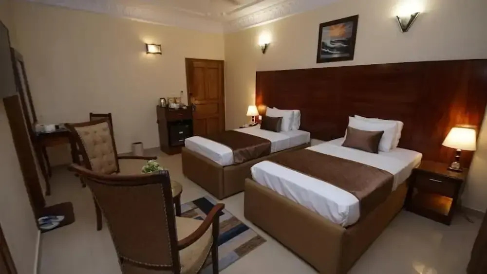 World Inn Hotel