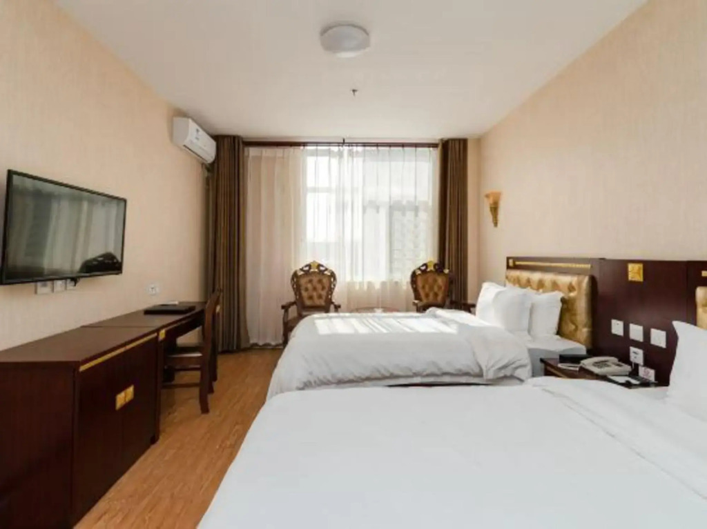 Geluo Business Hostel