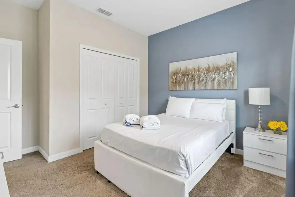 Your 5bdr House w Pool - 4959