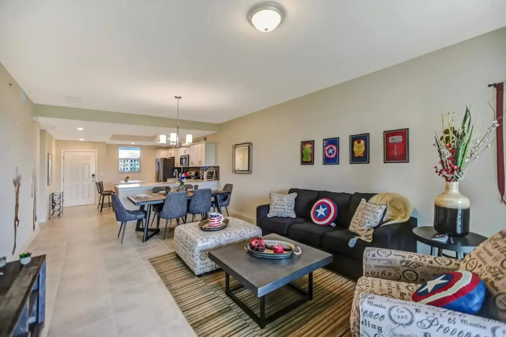 H - New 2 Bedroom Condo - 5 Miles to Disney - Free Water Park