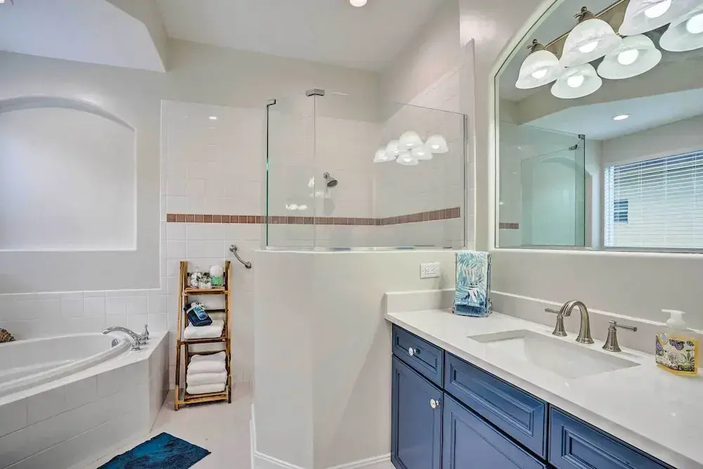Luxury Naples Home w/ Private Pool & Hot Tub