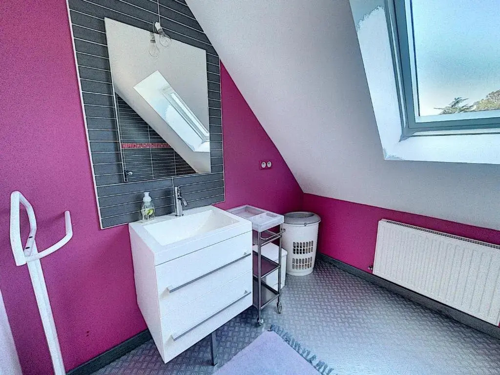 Maison Jullouville, 7 pièces, 9 personnes - FR-1-361-164