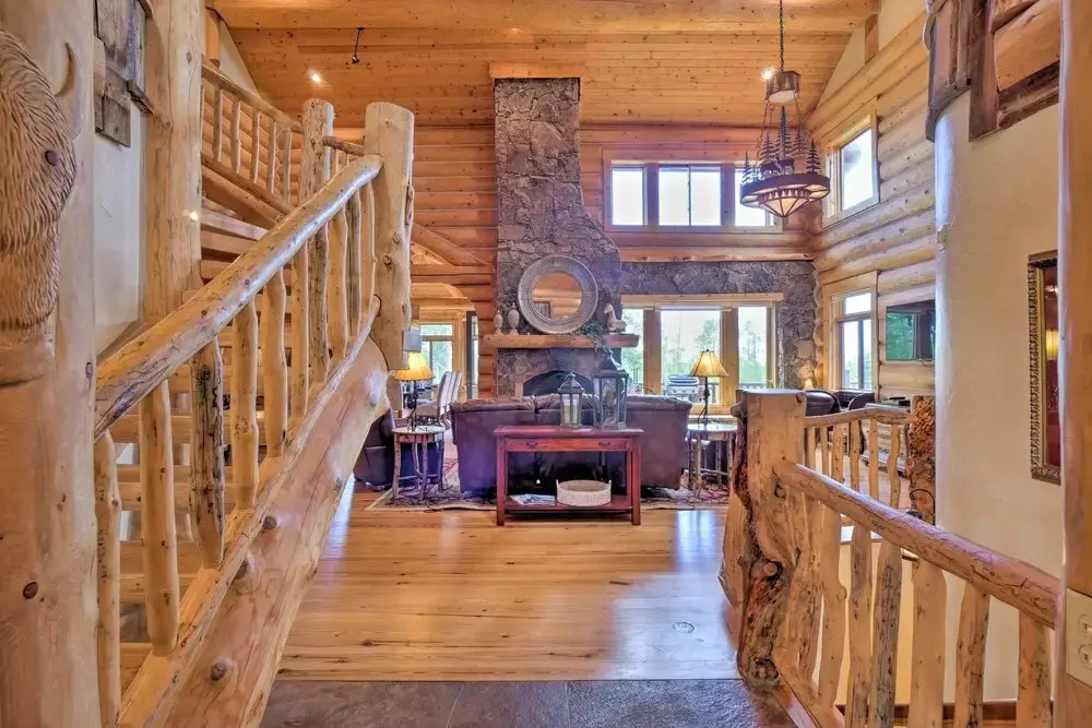 22str-00506 Fairplay Log Cabin: 26 Mi to Breck!