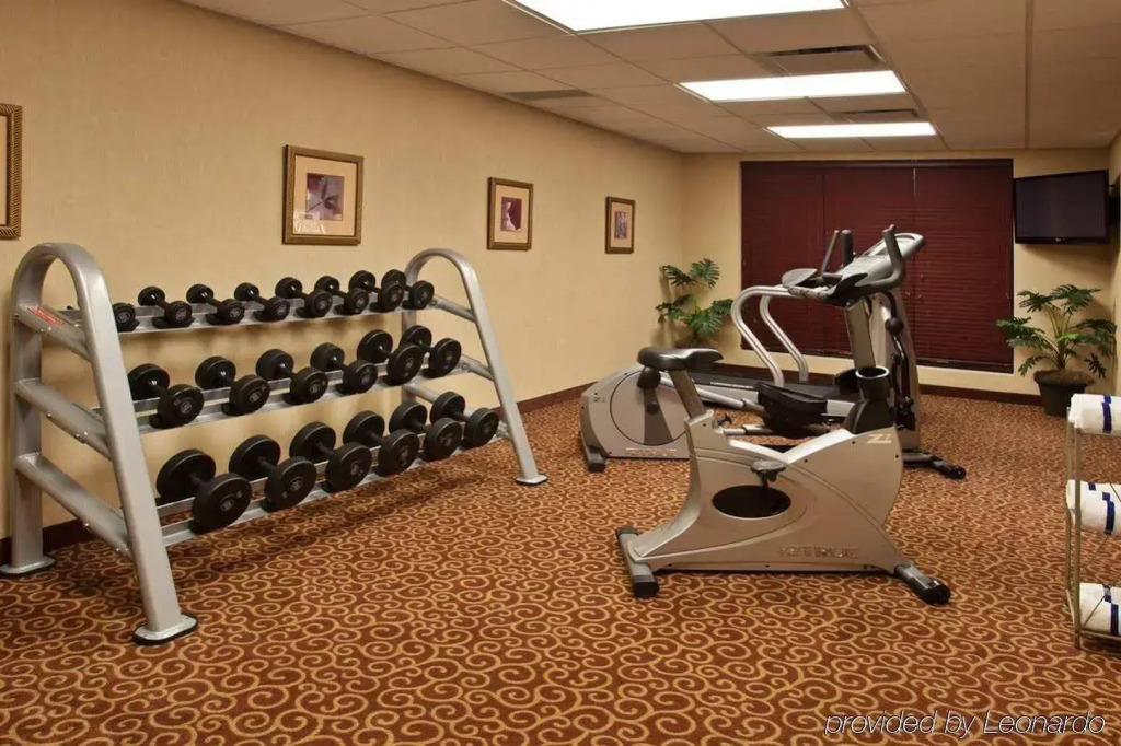 Hampton Inn & Suites Grove City