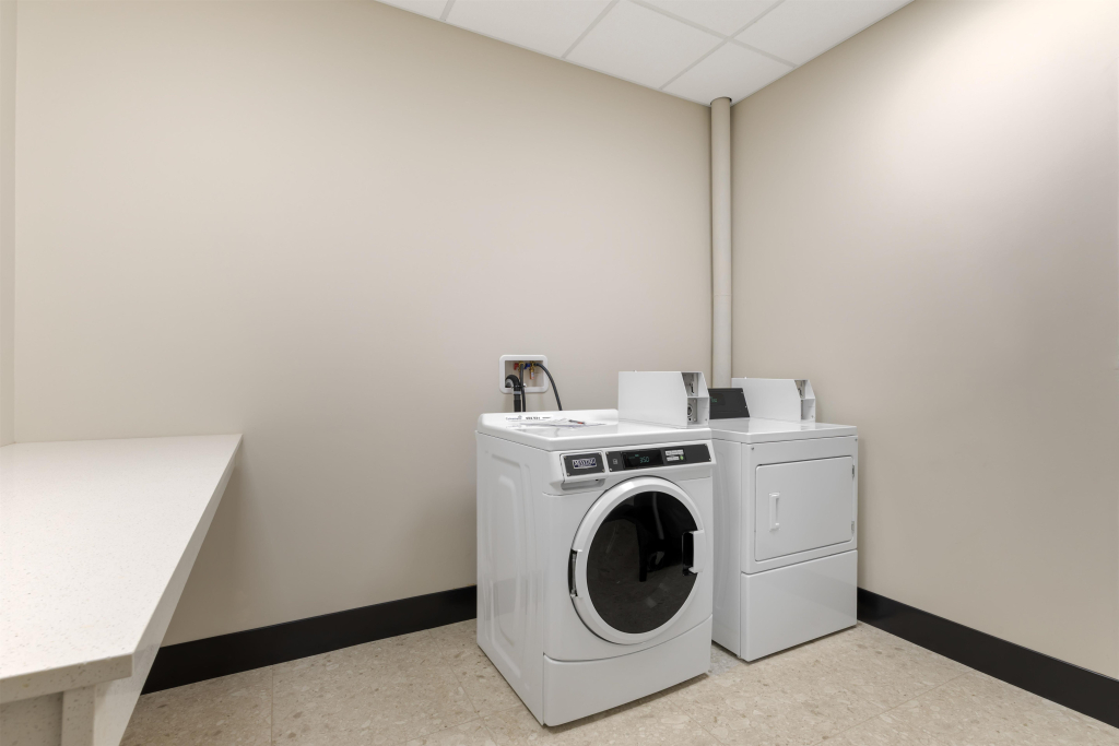Best Western Plus Neepawa Hotel
