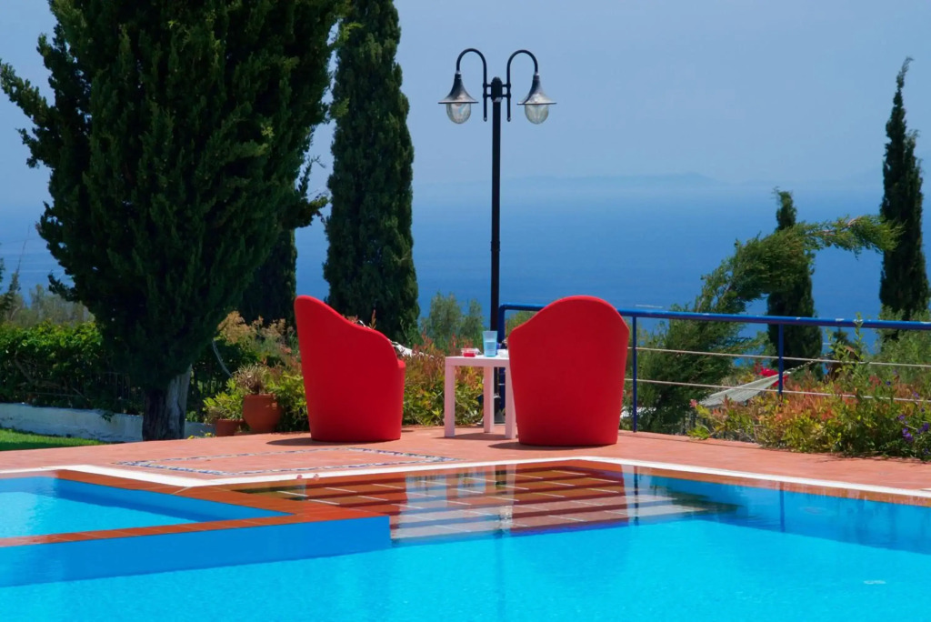 Felix Residence