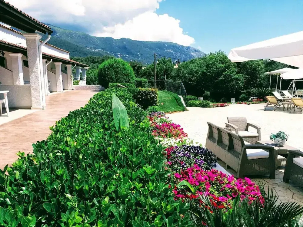 Summer Wine Friendly Resort