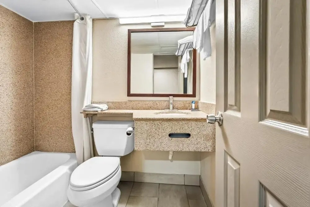 Red Carpet Inn and Suites