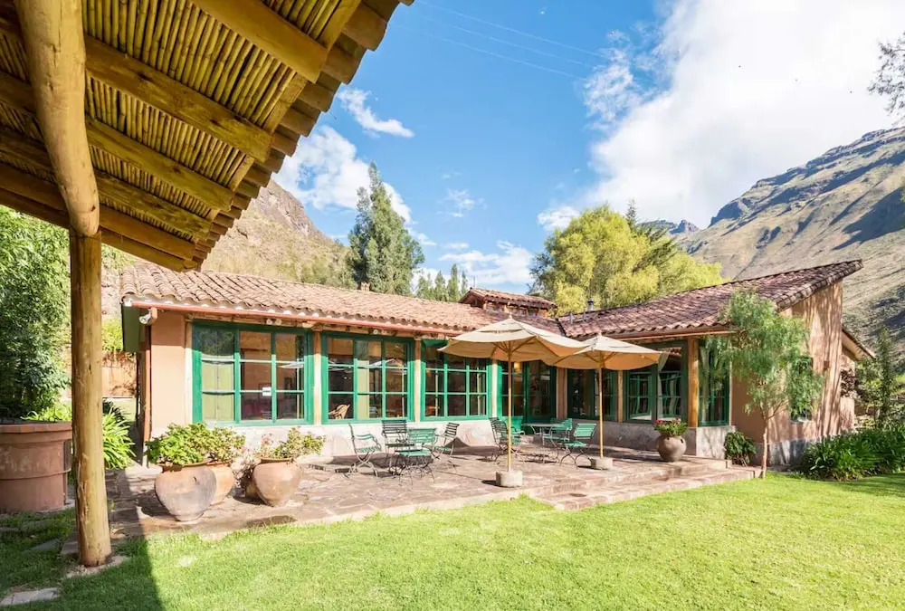 Peaceful 4BR Villa with Nature View