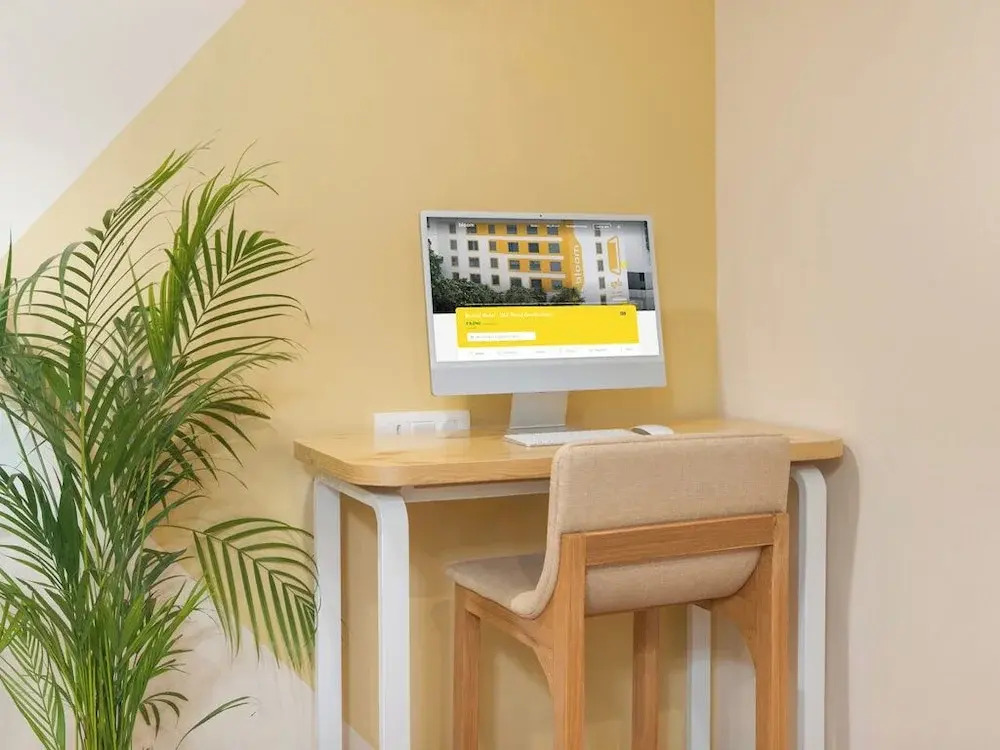 Bloom Hotel - DLF Road Gachibowli