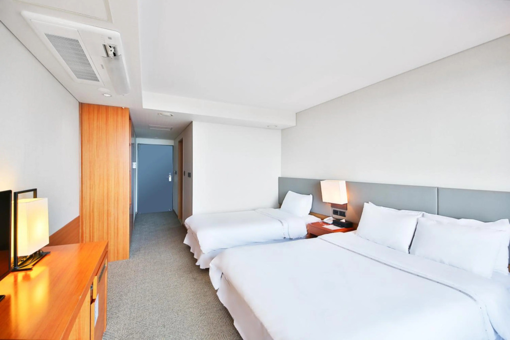 Bareve Hotel