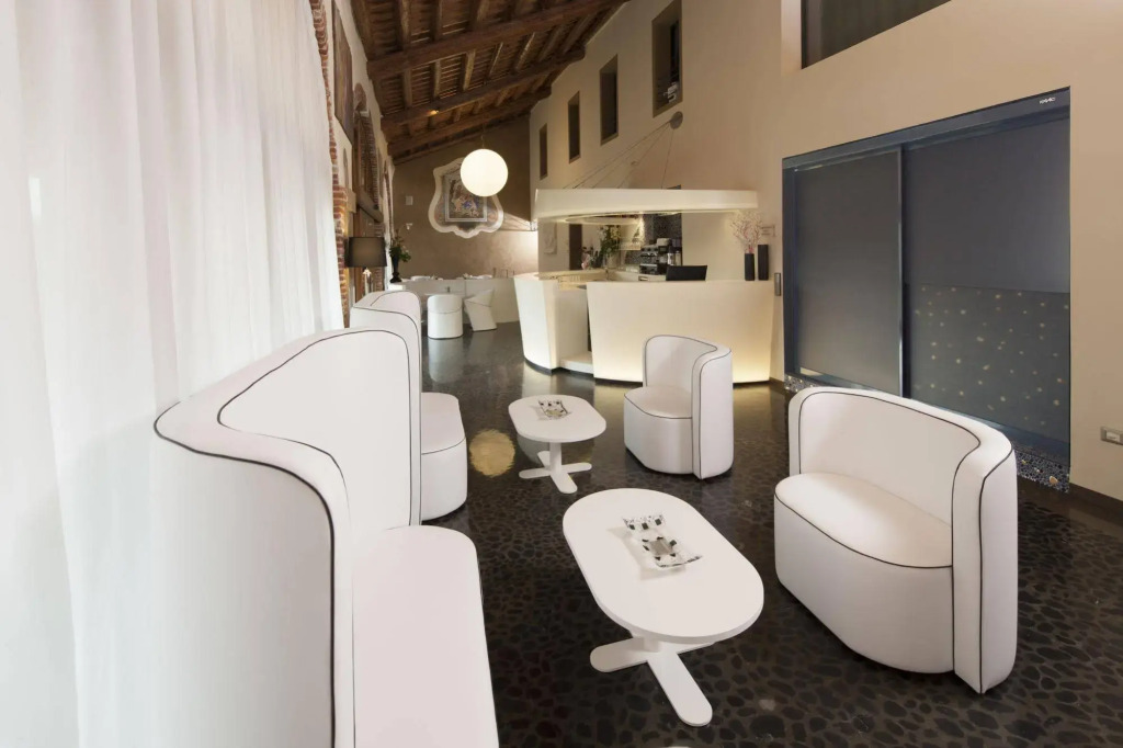 Villa Solaris Hotel & Residence