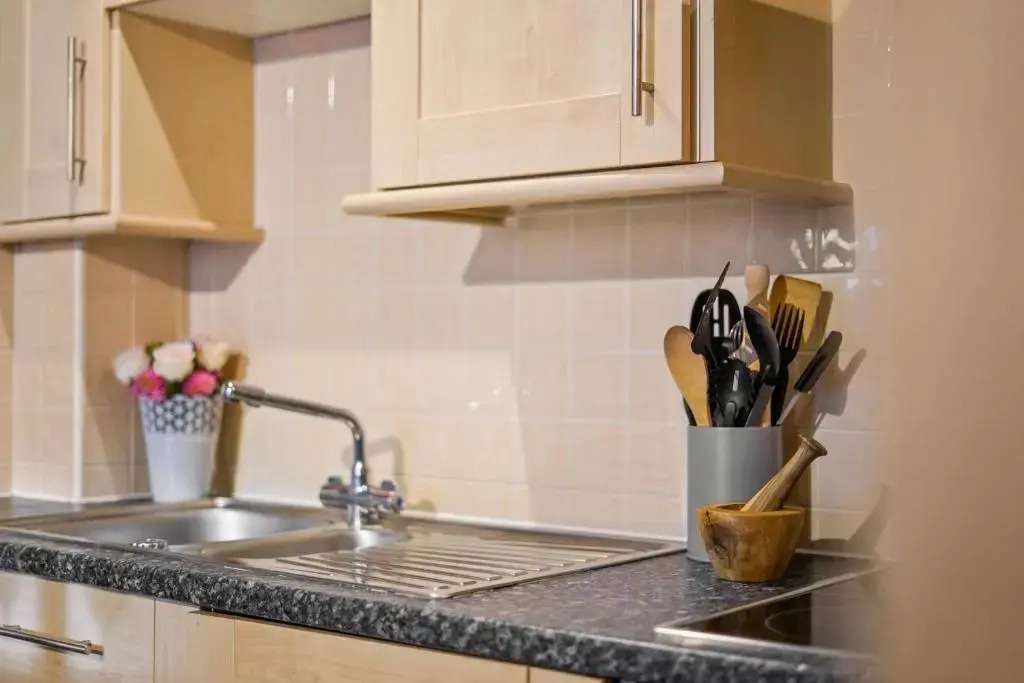 Modern Warwick Apartment, Sleeps 3, Claverdon House