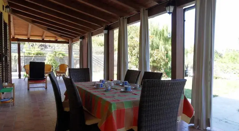 Casale Rondinella B&B
