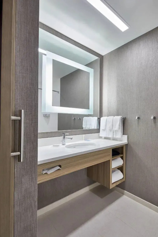 SpringHill Suites by Marriott Charlotte at Carowinds