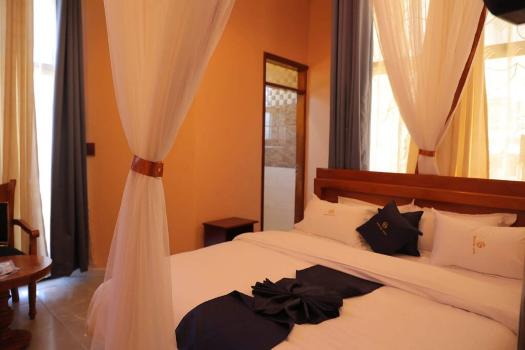Gemstone Hotel