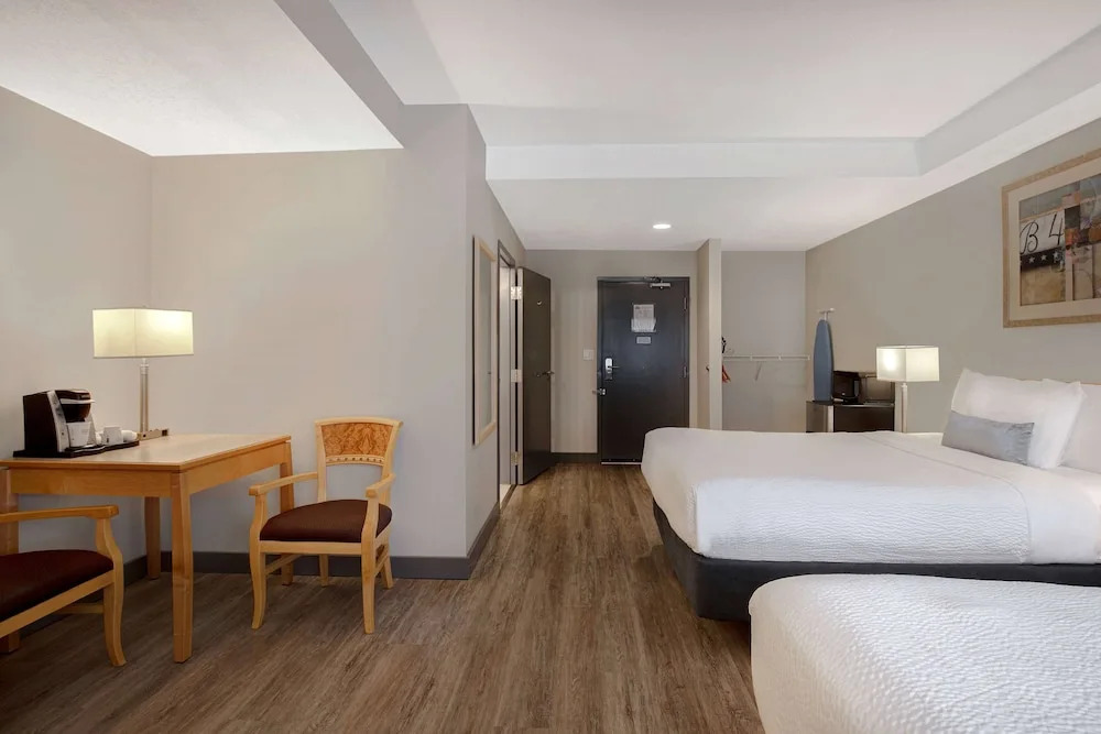 Victoria Airport/Sidney Travelodge