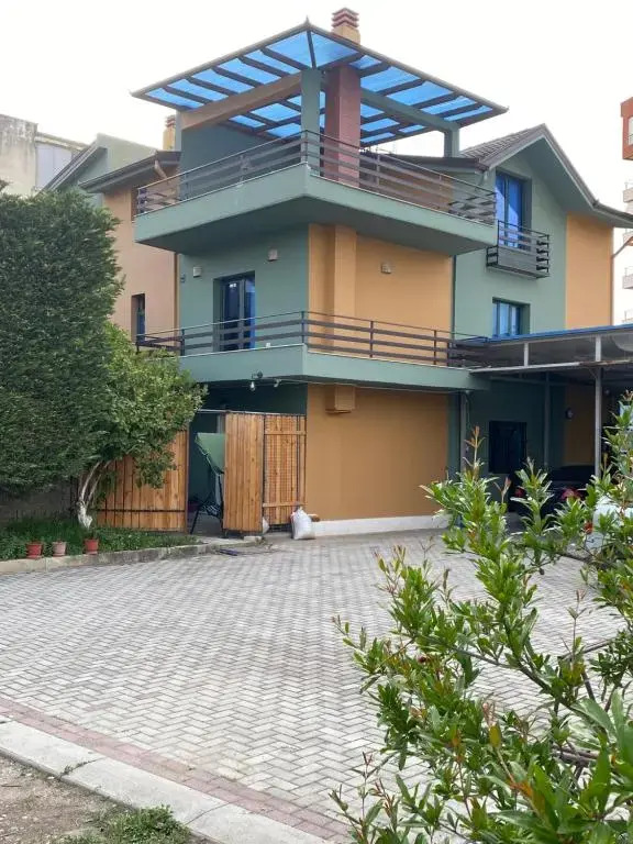 Vila Ajdinaj