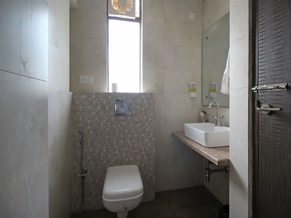Capital O 6772 Hotel Mukund