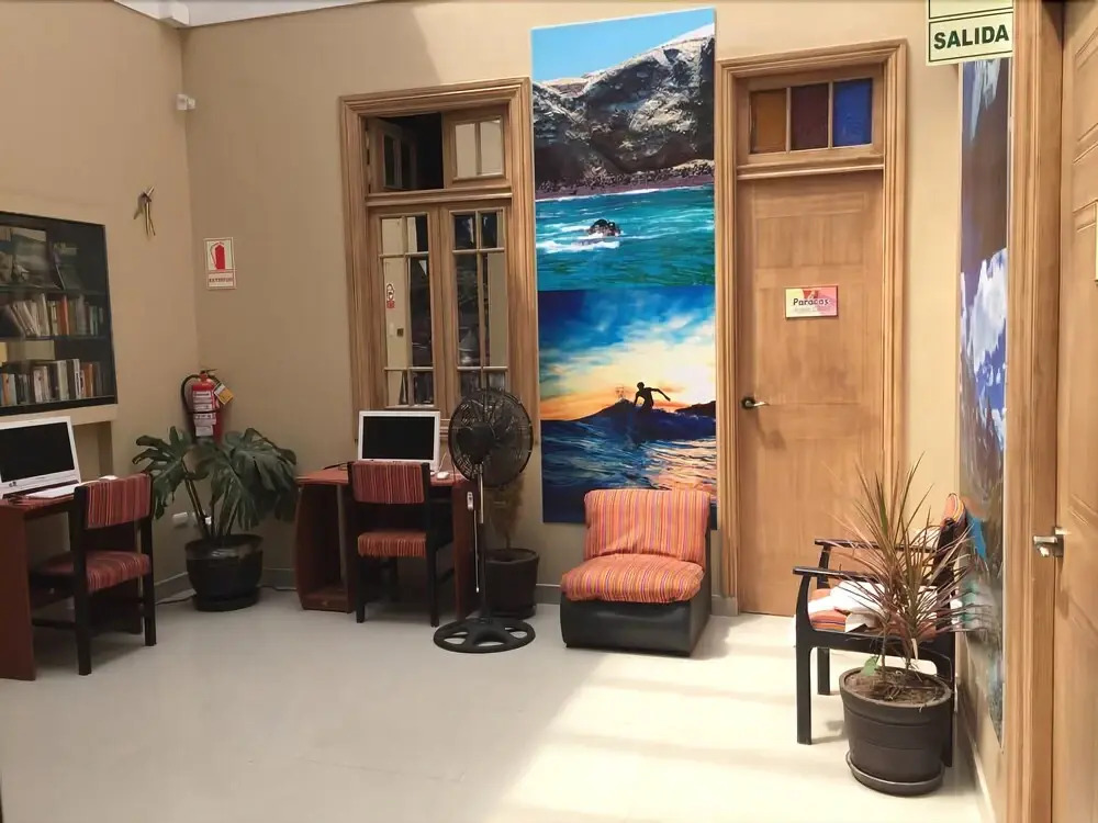 Hostal Alpes Lima