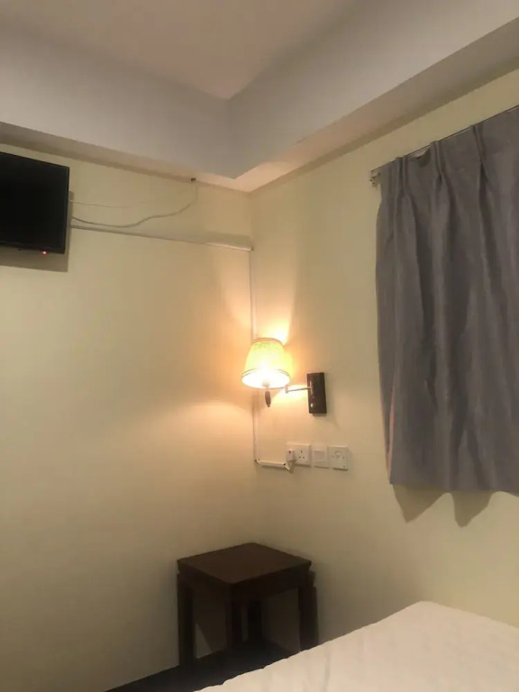 Claire Hotel