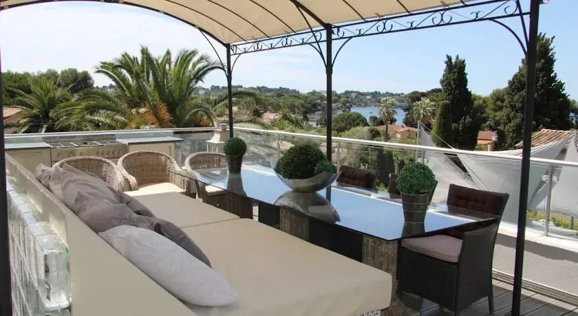Villa Sandryon