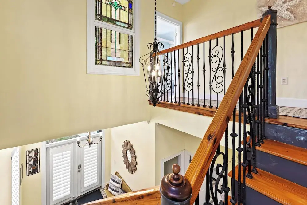 West PCB Upscale Home w/ Splash Pool, Close to Beach, 3BR+Bunkroom, Golf Cart
