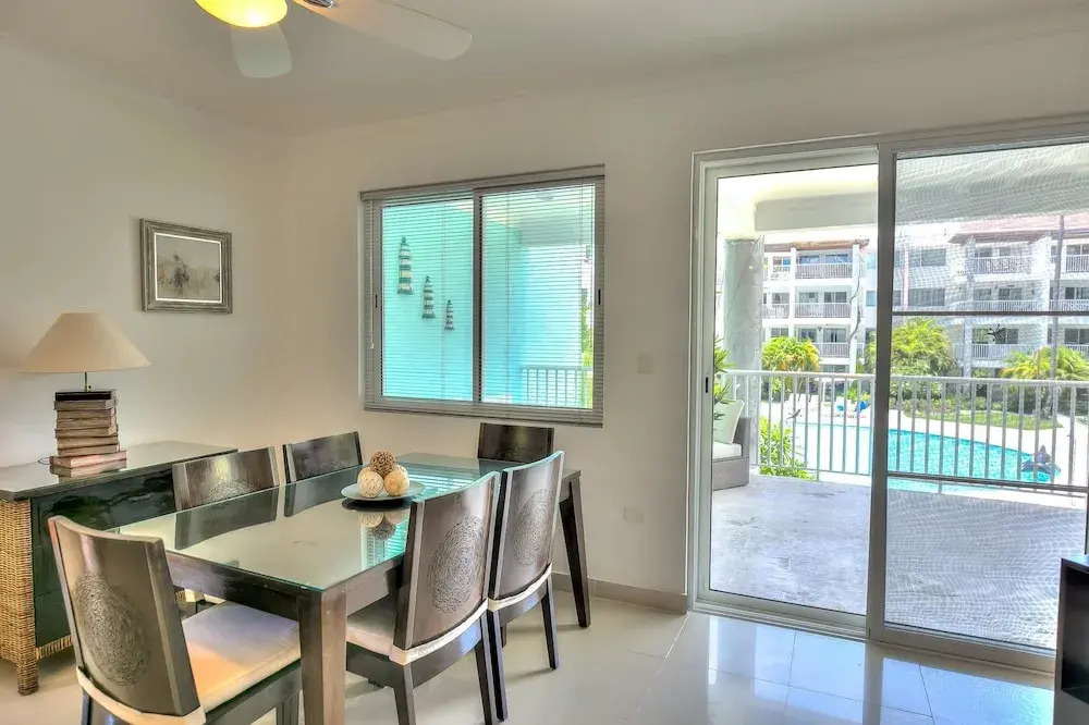 Unique Apartment With Pool View and few Steps Away From The Beach